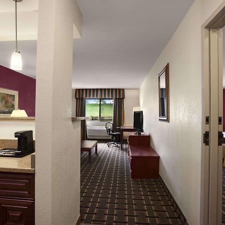 Quality Inn Lincoln Cornhusker Exterior foto